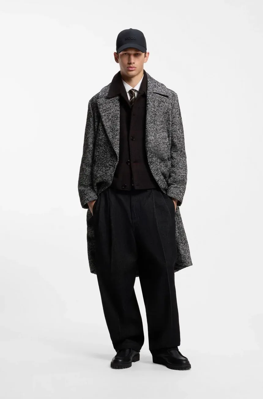 Пальто Hugo Boss двобортного крою з вовни